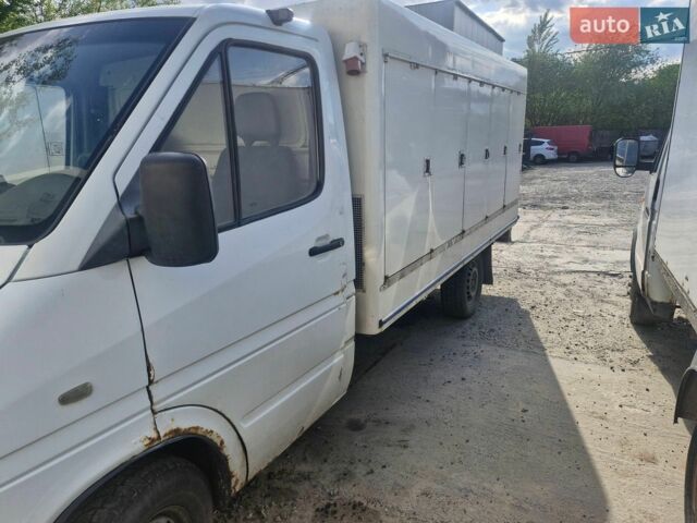 Білий Мерседес Sprinter, об'ємом двигуна 2.15 л та пробігом 390 тис. км за 7000 $, фото 1 на Automoto.ua