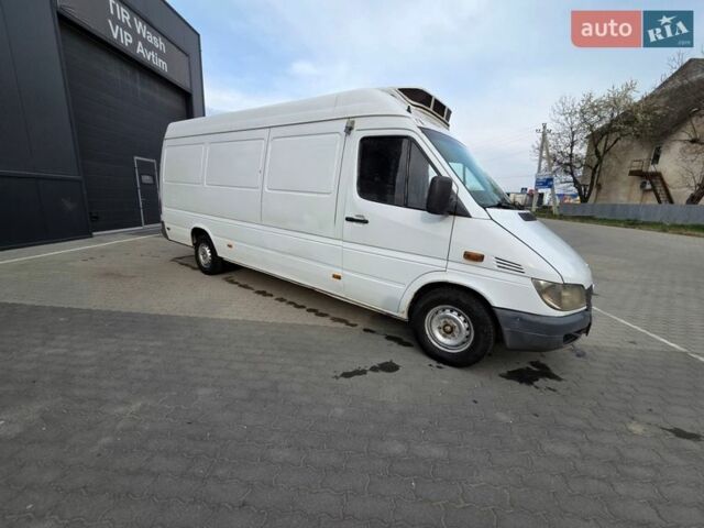 Белый Мерседес Sprinter, объемом двигателя 2.15 л и пробегом 950 тыс. км за 8500 $, фото 14 на Automoto.ua