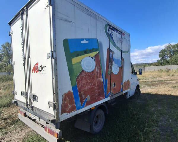Білий Мерседес Sprinter, об'ємом двигуна 2.1 л та пробігом 700 тис. км за 12999 $, фото 4 на Automoto.ua