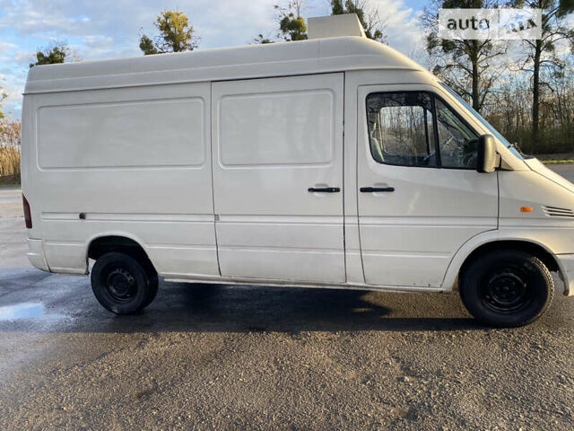 Білий Мерседес Sprinter, об'ємом двигуна 2.15 л та пробігом 500 тис. км за 7800 $, фото 9 на Automoto.ua