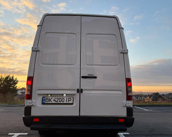 Білий Мерседес Sprinter, об'ємом двигуна 2.1 л та пробігом 512 тис. км за 14500 $, фото 3 на Automoto.ua