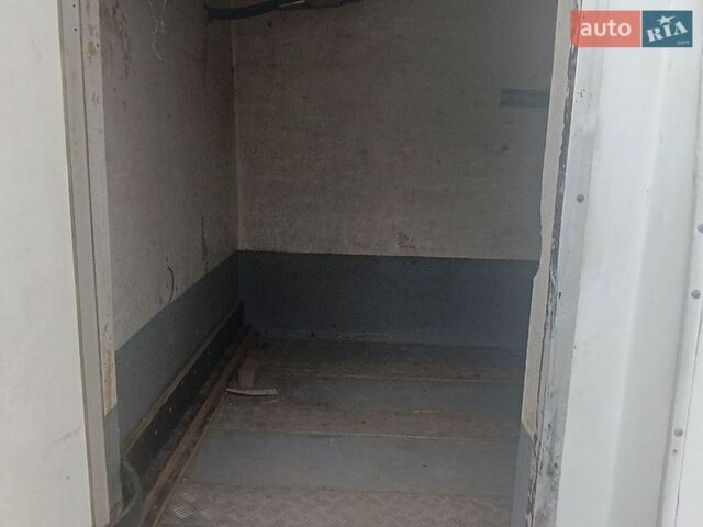 Білий Мерседес Sprinter, об'ємом двигуна 2.2 л та пробігом 416 тис. км за 5800 $, фото 13 на Automoto.ua