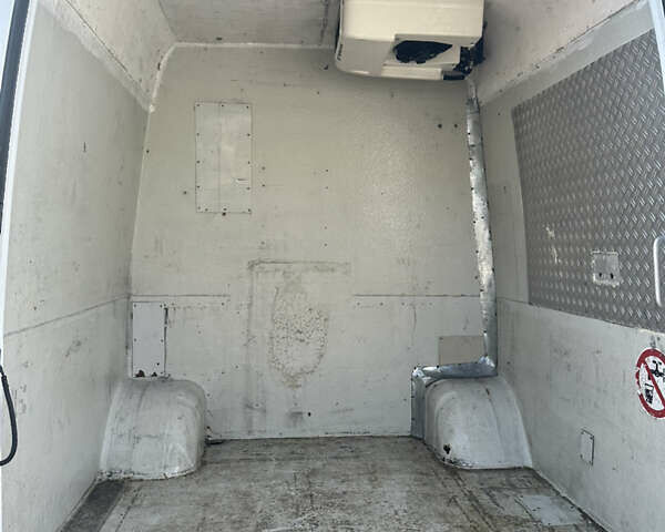 Білий Мерседес Sprinter, об'ємом двигуна 0 л та пробігом 512 тис. км за 15000 $, фото 10 на Automoto.ua