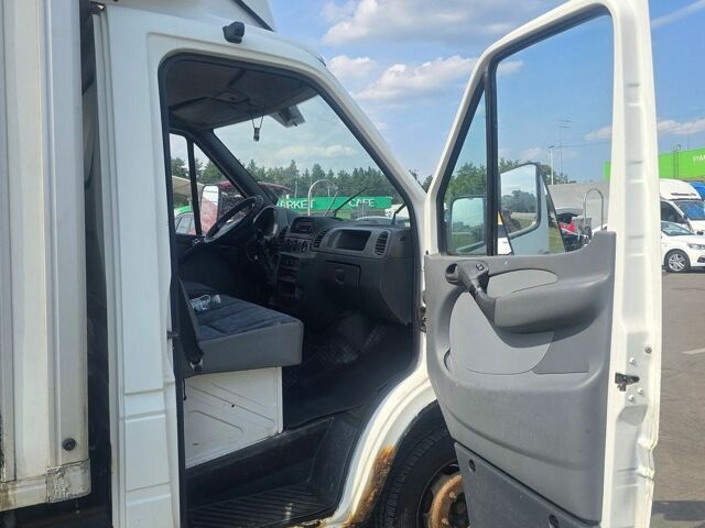 Білий Мерседес Sprinter, об'ємом двигуна 2.15 л та пробігом 879 тис. км за 9000 $, фото 6 на Automoto.ua