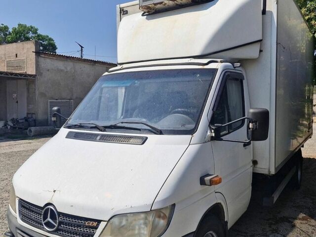 Білий Мерседес Sprinter, об'ємом двигуна 2.69 л та пробігом 430 тис. км за 8999 $, фото 1 на Automoto.ua
