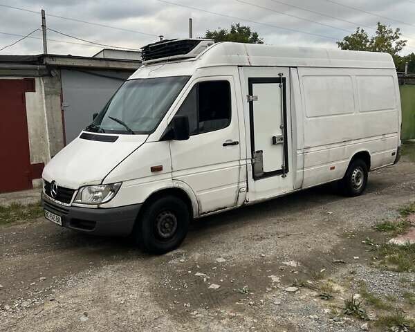 Білий Мерседес Sprinter, об'ємом двигуна 2.15 л та пробігом 400 тис. км за 6499 $, фото 3 на Automoto.ua
