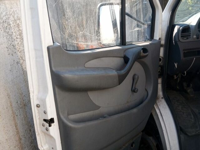 Білий Мерседес Sprinter, об'ємом двигуна 2.2 л та пробігом 563 тис. км за 8000 $, фото 17 на Automoto.ua