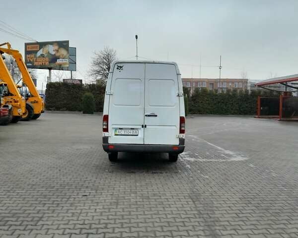 Белый Мерседес Sprinter, объемом двигателя 2.2 л и пробегом 600 тыс. км за 9800 $, фото 7 на Automoto.ua
