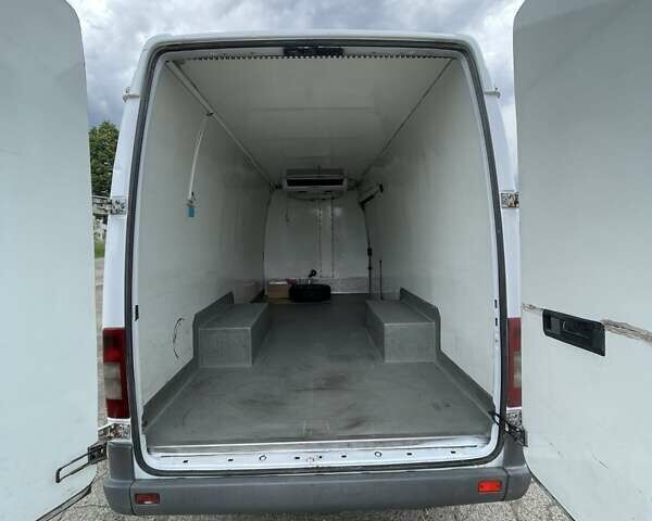 Белый Мерседес Sprinter, объемом двигателя 2.15 л и пробегом 836 тыс. км за 10800 $, фото 29 на Automoto.ua