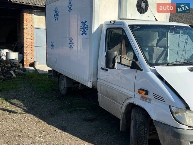 Білий Мерседес Sprinter, об'ємом двигуна 0 л та пробігом 1 тис. км за 4200 $, фото 5 на Automoto.ua