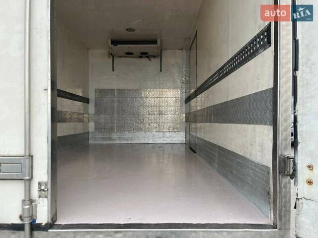 Белый Мерседес Sprinter, объемом двигателя 2.7 л и пробегом 797 тыс. км за 14790 $, фото 25 на Automoto.ua