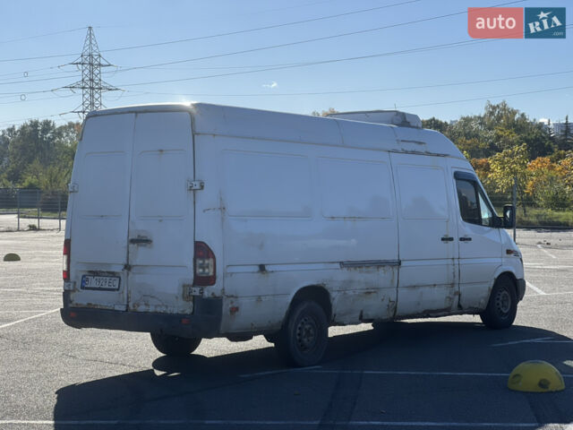 Белый Мерседес Sprinter, объемом двигателя 2.15 л и пробегом 716 тыс. км за 4700 $, фото 9 на Automoto.ua