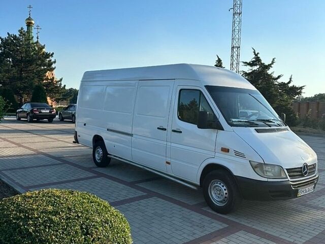 Білий Мерседес Sprinter, об'ємом двигуна 2.15 л та пробігом 740 тис. км за 7000 $, фото 5 на Automoto.ua
