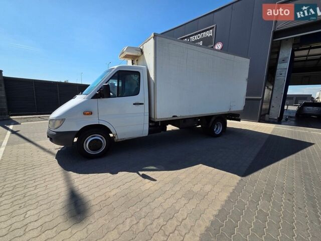 Белый Мерседес Sprinter, объемом двигателя 2.69 л и пробегом 568 тыс. км за 12500 $, фото 27 на Automoto.ua