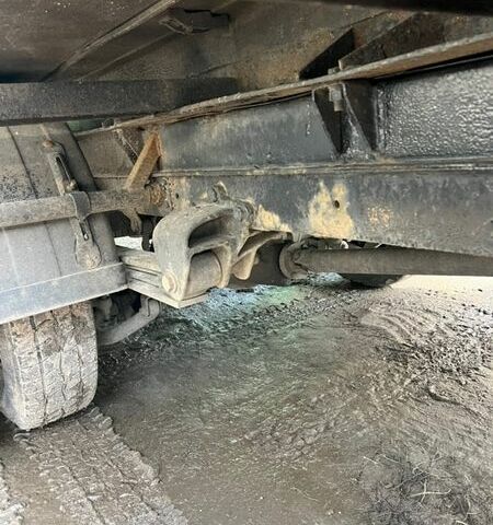 Білий Мерседес Sprinter, об'ємом двигуна 2.69 л та пробігом 500 тис. км за 10000 $, фото 5 на Automoto.ua