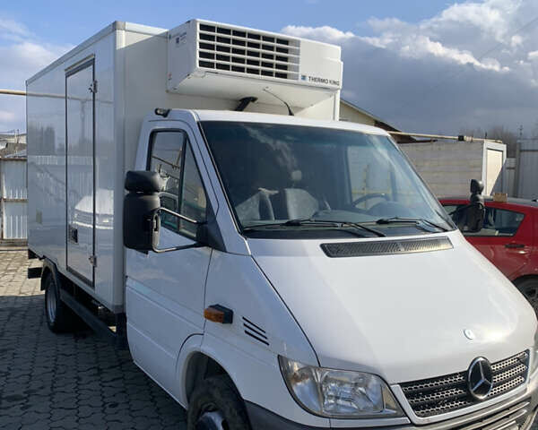 Белый Мерседес Sprinter, объемом двигателя 2.2 л и пробегом 278 тыс. км за 15200 $, фото 1 на Automoto.ua