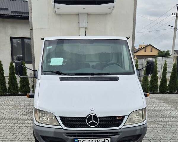 Білий Мерседес Sprinter, об'ємом двигуна 2.7 л та пробігом 796 тис. км за 15500 $, фото 7 на Automoto.ua