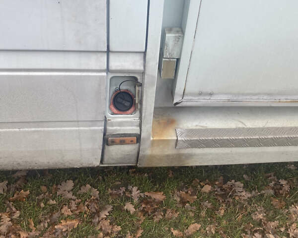 Белый Мерседес Sprinter, объемом двигателя 2.15 л и пробегом 500 тыс. км за 7250 $, фото 9 на Automoto.ua