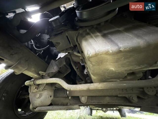 Белый Мерседес Sprinter, объемом двигателя 2.2 л и пробегом 600 тыс. км за 11000 $, фото 13 на Automoto.ua
