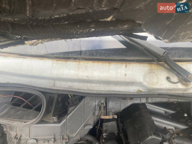 Белый Мерседес Sprinter, объемом двигателя 2.15 л и пробегом 500 тыс. км за 7250 $, фото 17 на Automoto.ua