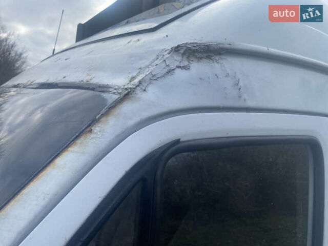 Белый Мерседес Sprinter, объемом двигателя 2.15 л и пробегом 500 тыс. км за 7250 $, фото 15 на Automoto.ua