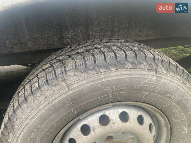 Белый Мерседес Sprinter, объемом двигателя 2.15 л и пробегом 500 тыс. км за 7250 $, фото 20 на Automoto.ua