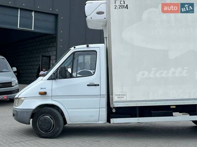 Белый Мерседес Sprinter, объемом двигателя 2.7 л и пробегом 797 тыс. км за 14790 $, фото 20 на Automoto.ua