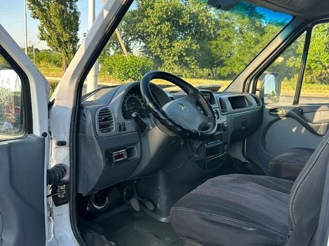 Білий Мерседес Sprinter, об'ємом двигуна 2.15 л та пробігом 740 тис. км за 7000 $, фото 8 на Automoto.ua