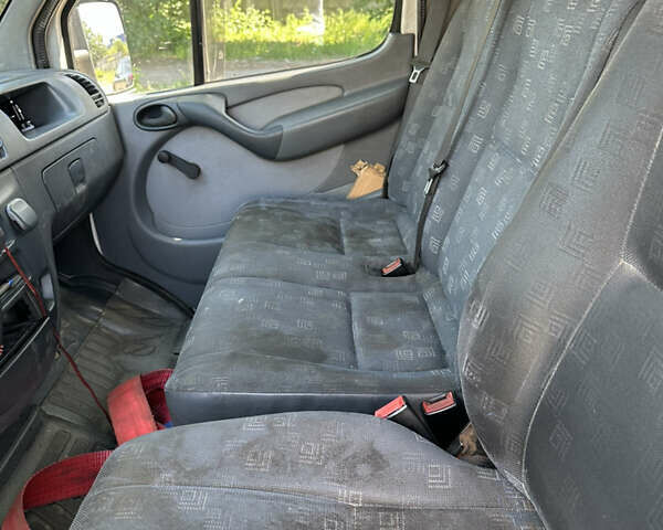 Білий Мерседес Sprinter, об'ємом двигуна 2.2 л та пробігом 740 тис. км за 8000 $, фото 2 на Automoto.ua