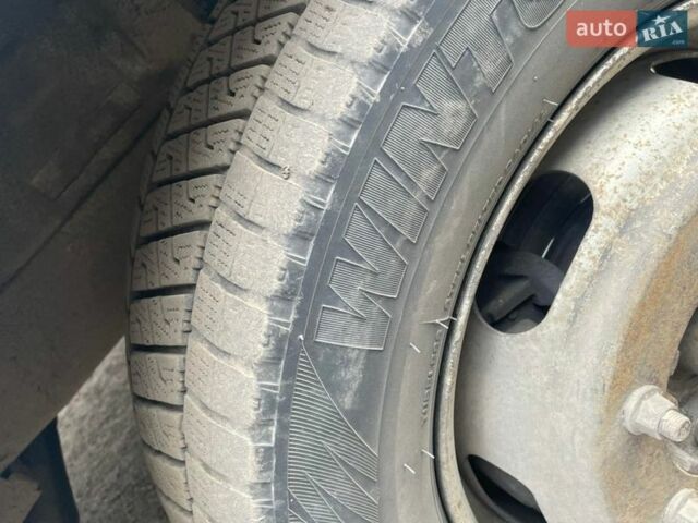 Белый Мерседес Sprinter, объемом двигателя 2.15 л и пробегом 574 тыс. км за 15800 $, фото 2 на Automoto.ua