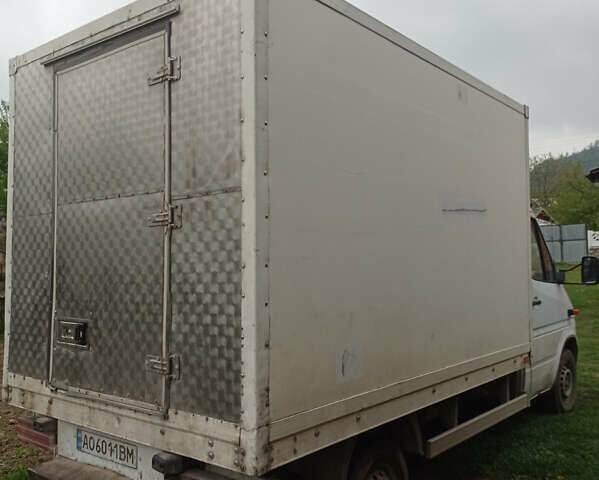 Білий Мерседес Sprinter, об'ємом двигуна 2.15 л та пробігом 250 тис. км за 9350 $, фото 4 на Automoto.ua
