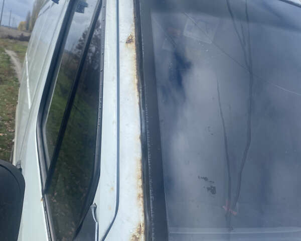 Белый Мерседес Sprinter, объемом двигателя 2.15 л и пробегом 500 тыс. км за 7250 $, фото 18 на Automoto.ua