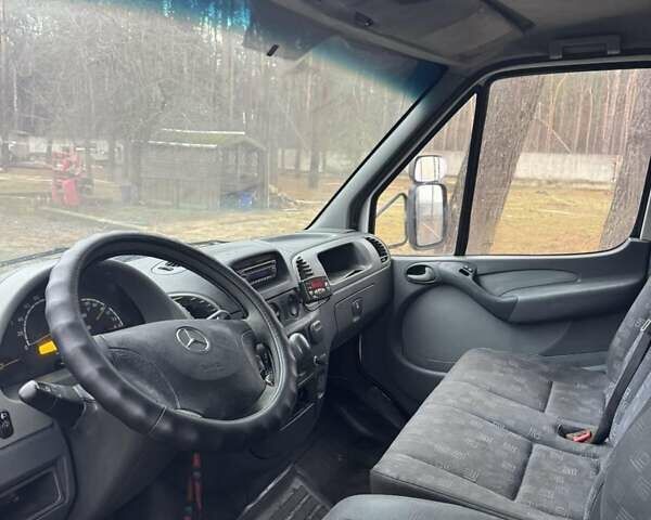 Білий Мерседес Sprinter, об'ємом двигуна 2.69 л та пробігом 725 тис. км за 12200 $, фото 5 на Automoto.ua