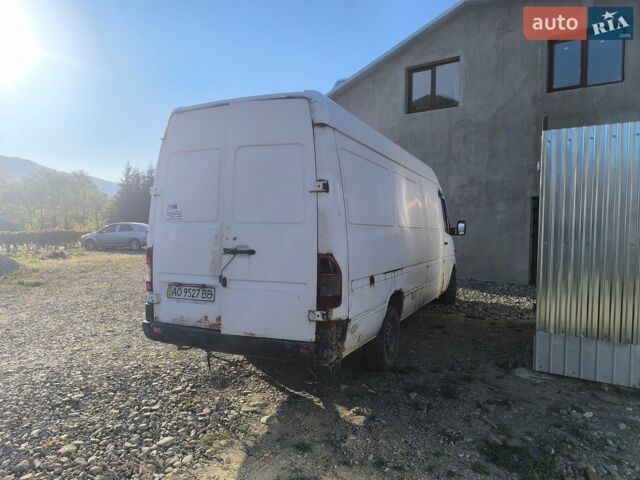 Білий Мерседес Sprinter, об'ємом двигуна 2.15 л та пробігом 400 тис. км за 6000 $, фото 2 на Automoto.ua