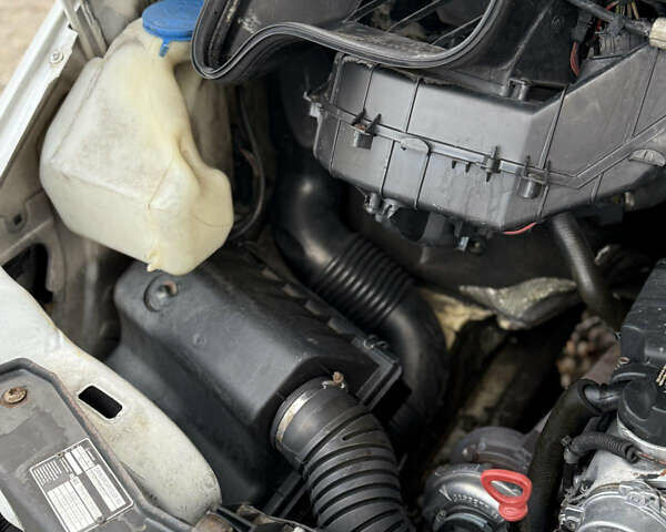 Белый Мерседес Sprinter, объемом двигателя 2.7 л и пробегом 500 тыс. км за 6900 $, фото 9 на Automoto.ua