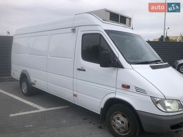 Белый Мерседес Sprinter, объемом двигателя 2.7 л и пробегом 868 тыс. км за 14500 $, фото 5 на Automoto.ua