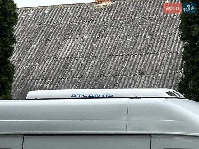 Белый Мерседес Sprinter, объемом двигателя 2.1 л и пробегом 590 тыс. км за 9500 $, фото 13 на Automoto.ua