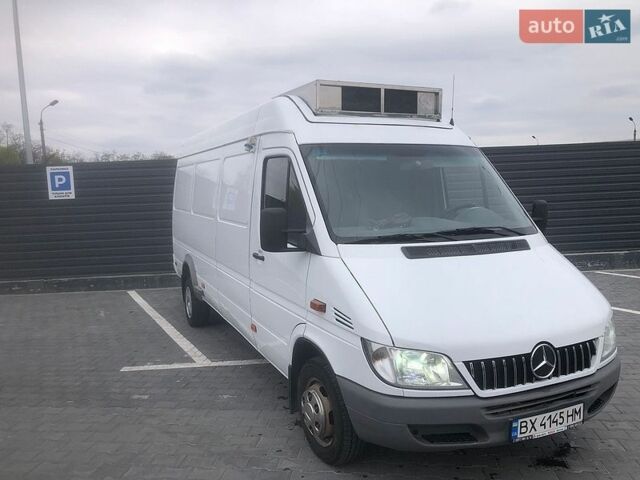 Белый Мерседес Sprinter, объемом двигателя 2.7 л и пробегом 868 тыс. км за 14500 $, фото 2 на Automoto.ua