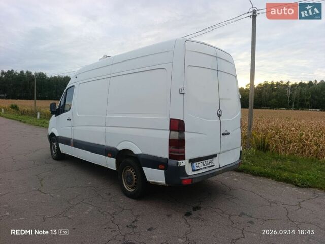Белый Мерседес Sprinter, объемом двигателя 2.15 л и пробегом 445 тыс. км за 6800 $, фото 4 на Automoto.ua