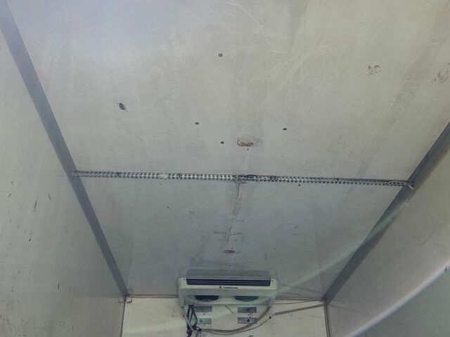 Білий Мерседес Sprinter, об'ємом двигуна 2.15 л та пробігом 400 тис. км за 9800 $, фото 33 на Automoto.ua