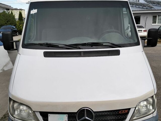 Білий Мерседес Sprinter, об'ємом двигуна 2.15 л та пробігом 245 тис. км за 7800 $, фото 5 на Automoto.ua