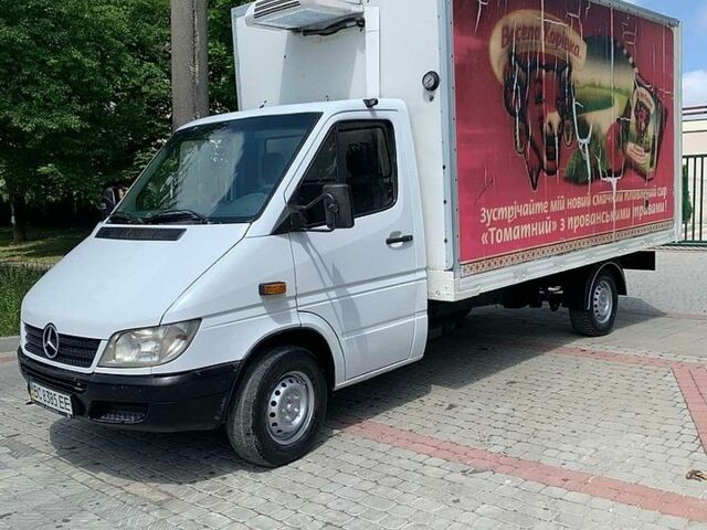 Білий Мерседес Sprinter, об'ємом двигуна 2.15 л та пробігом 400 тис. км за 9800 $, фото 11 на Automoto.ua