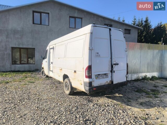 Білий Мерседес Sprinter, об'ємом двигуна 2.15 л та пробігом 400 тис. км за 6000 $, фото 5 на Automoto.ua