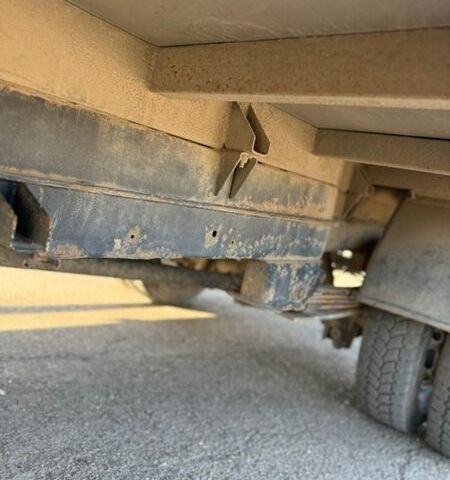 Белый Мерседес Sprinter, объемом двигателя 2.69 л и пробегом 515 тыс. км за 12500 $, фото 13 на Automoto.ua