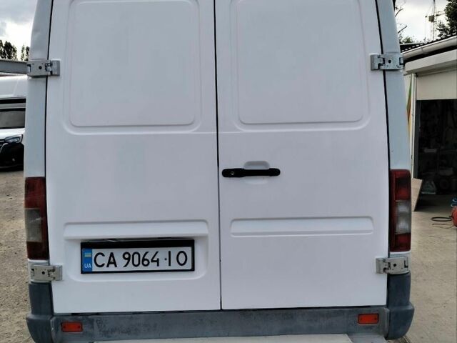 Білий Мерседес Sprinter, об'ємом двигуна 2.15 л та пробігом 245 тис. км за 7800 $, фото 6 на Automoto.ua