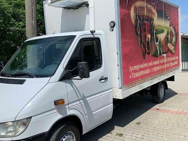 Білий Мерседес Sprinter, об'ємом двигуна 2.15 л та пробігом 400 тис. км за 9800 $, фото 24 на Automoto.ua