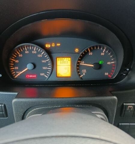 Белый Мерседес Sprinter, объемом двигателя 2.2 л и пробегом 400 тыс. км за 12000 $, фото 5 на Automoto.ua