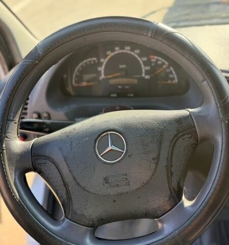 Белый Мерседес Sprinter, объемом двигателя 2.69 л и пробегом 515 тыс. км за 12500 $, фото 9 на Automoto.ua