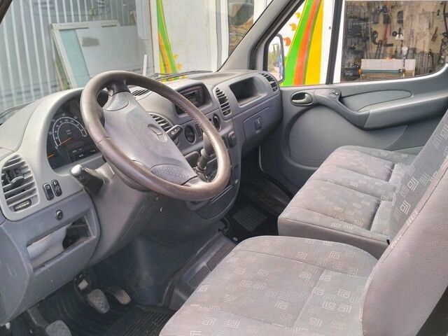 Білий Мерседес Sprinter, об'ємом двигуна 2.15 л та пробігом 245 тис. км за 7800 $, фото 13 на Automoto.ua
