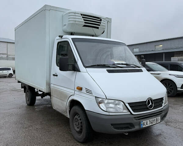 Білий Мерседес Sprinter, об'ємом двигуна 2.15 л та пробігом 327 тис. км за 10500 $, фото 7 на Automoto.ua